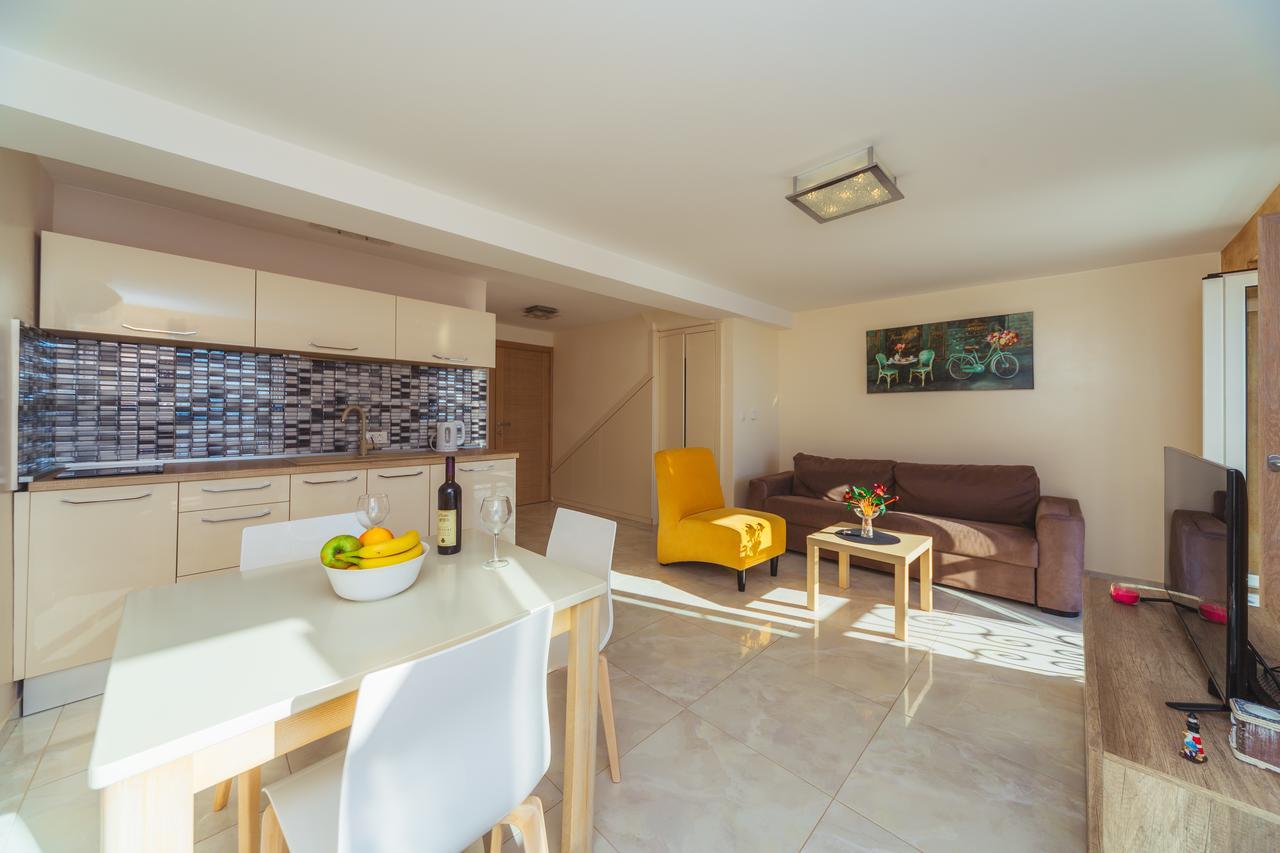 Apartments Galija Petrovac Lux Buitenkant foto