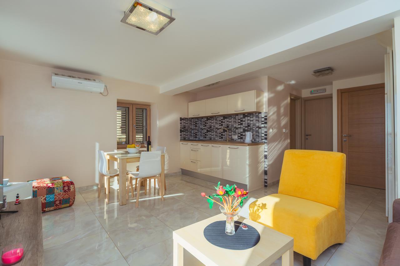 Apartments Galija Petrovac Lux Buitenkant foto